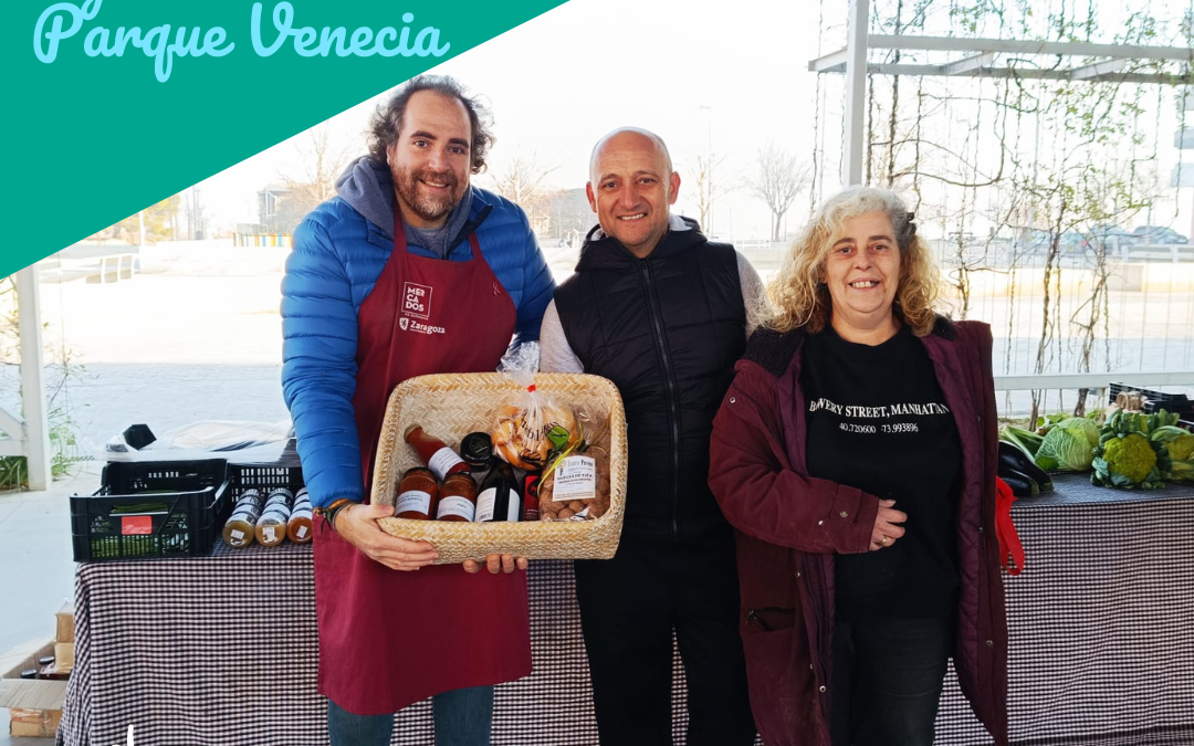 El Mercado de la Plaza Marco Polo en Parque Venecia sábado 6 de Enero
