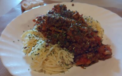 Espaguetis  con boloñesa de Lentejas