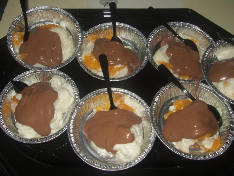 Emperatriz de arroz de las Cinco Villas con Melocotón de Calanda y crema de chocolate de Benabarre